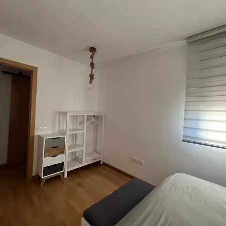 El Llano アパート *